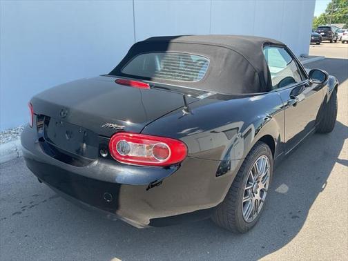 2010 Mazda MX-5 Miata Sport