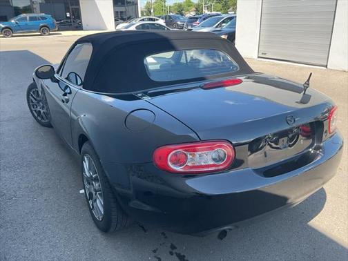2010 Mazda MX-5 Miata Sport