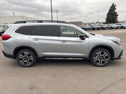 2025 Subaru Ascent Touring 7-Passenger
