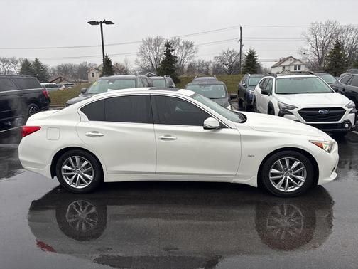 2016 INFINITI Q50 3.0T Premium