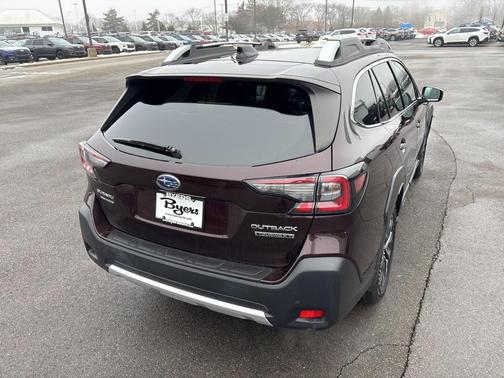 2023 Subaru Outback Touring XT