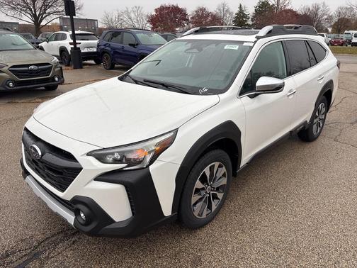2025 Subaru Outback Touring XT