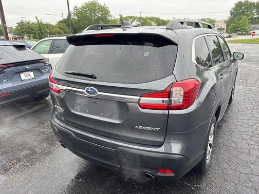 Magnetite Gray Metallic 2022 Subaru Ascent Premium 8-Passenger