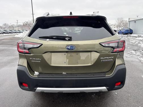 2025 Subaru Outback Touring XT