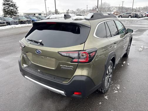 2025 Subaru Outback Touring XT