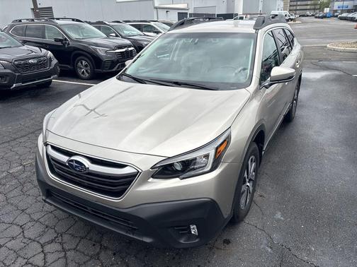 Tungsten Metallic 2020 Subaru Outback Premium