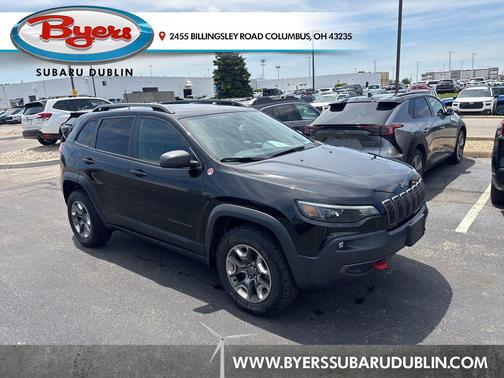 Diamond Black Crystal Pearlcoat 2019 Jeep Cherokee Trailhawk