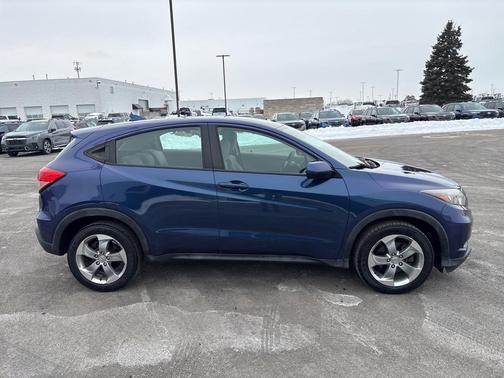 2017 Honda HR-V LX