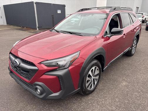 2023 Subaru Outback Premium