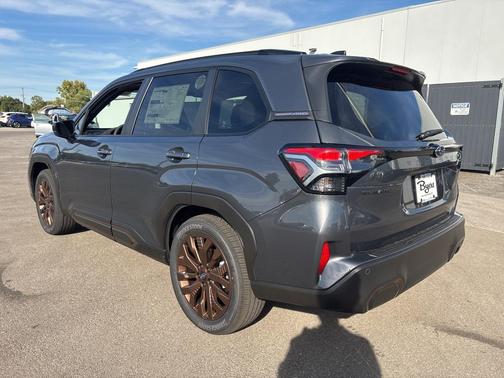 2025 Subaru Forester Sport