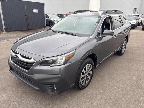 2022 Subaru Outback Premium