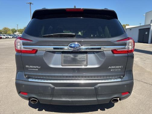 2023 Subaru Ascent Limited 8-Passenger
