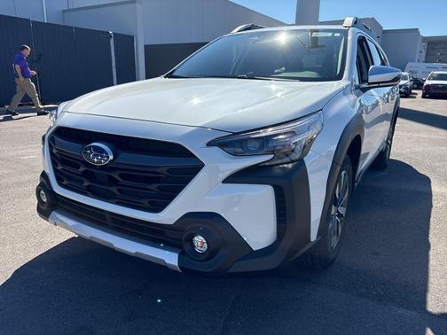 2025 Subaru Outback Touring