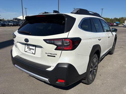 2025 Subaru Outback Touring