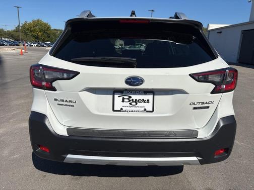 2025 Subaru Outback Touring