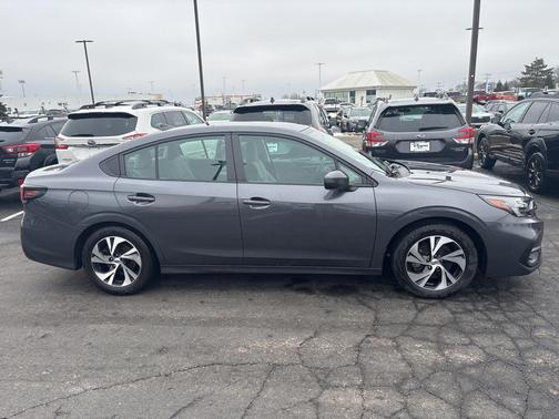 2023 Subaru Legacy Premium