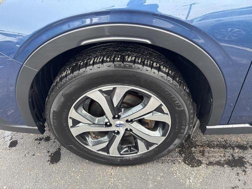 2020 Subaru Outback Touring XT