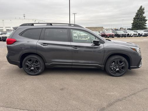 2025 Subaru Ascent Onyx Edition Touring 7-Passenger