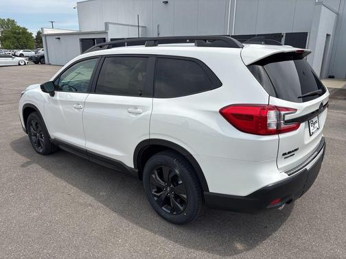 Crystal White Pearl 2026 Subaru Ascent Premium 7-Passenger