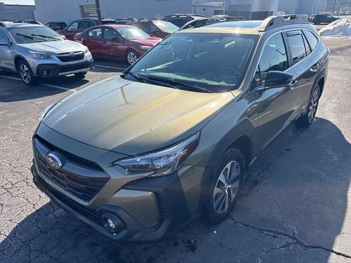 2025 Subaru Outback Premium