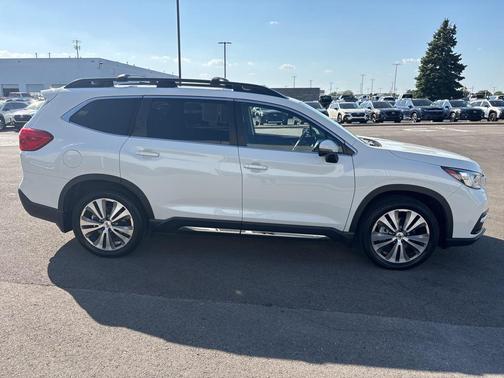2022 Subaru Ascent Limited 8-Passenger