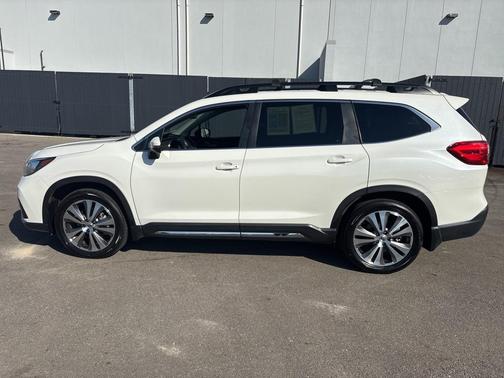 2022 Subaru Ascent Limited 8-Passenger