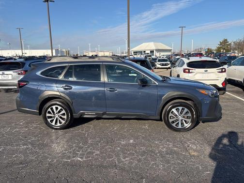 2023 Subaru Outback Premium