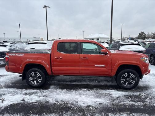 2018 Toyota Tacoma TRD Sport