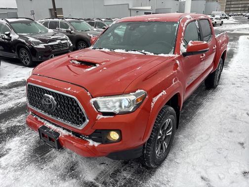 2018 Toyota Tacoma TRD Sport