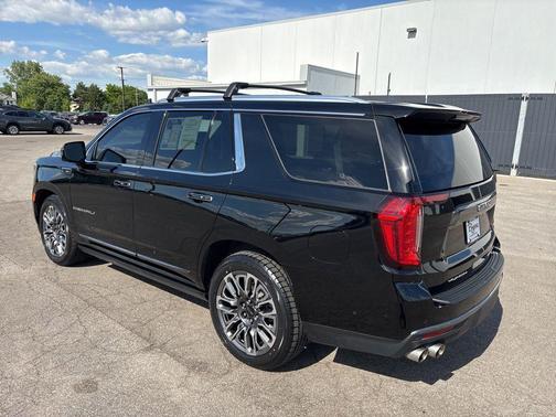 Onyx Black 2023 GMC Yukon Denali Ultimate
