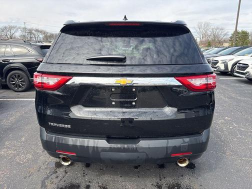 2020 Chevrolet Traverse LS