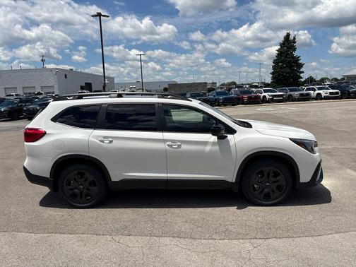 Crystal White Pearl 2026 Subaru Ascent Onyx Edition Touring 7-Passenger