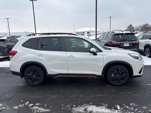 2023 Subaru Forester Sport