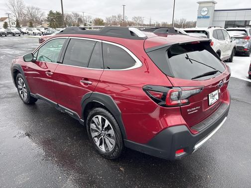 2025 Subaru Outback Touring