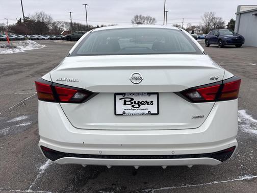 2022 Nissan Altima 2.5 SV