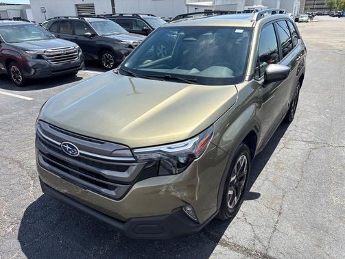 Autumn Green Metallic 2025 Subaru Forester Premium