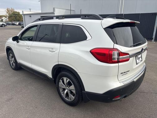 2022 Subaru Ascent Premium 7-Passenger