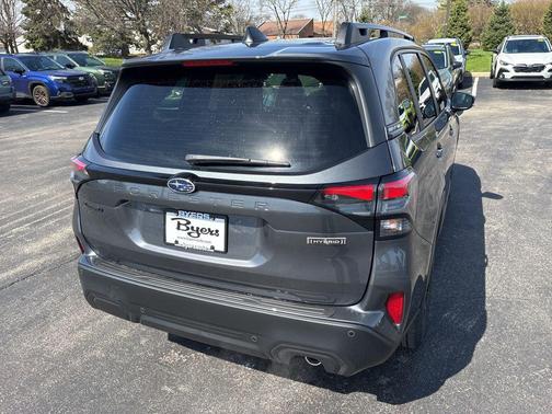 Magnetite Gray Metallic 2026 Subaru Forester Hybrid Limited