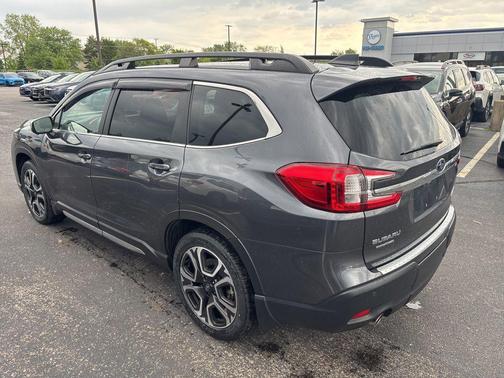 Magnetite Gray Metallic 2023 Subaru Ascent Limited 7-Passenger
