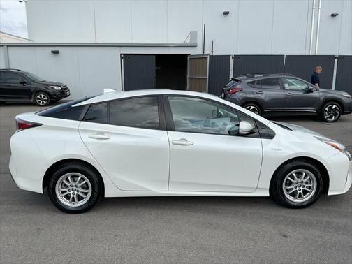 2016 Toyota Prius Four