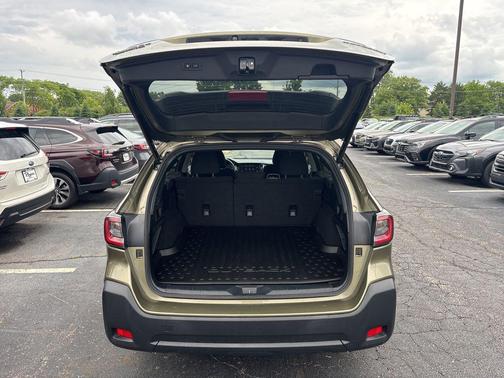 Green Metallic 2024 Subaru Outback Premium