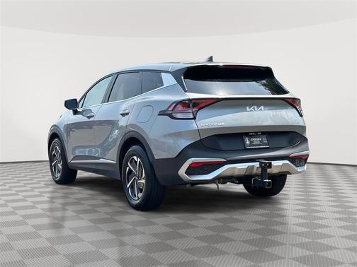 2023 Kia Sportage Hybrid LX