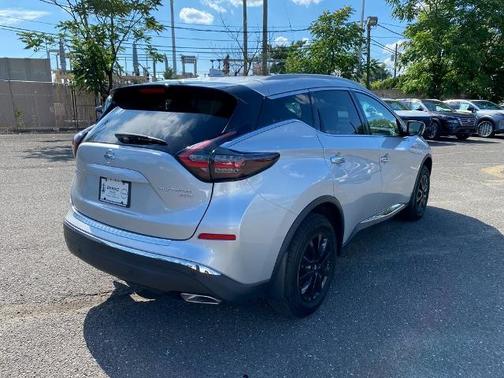 2022 Nissan Murano Platinum