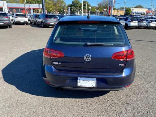 2015 Volkswagen Golf TSI S 2-Door