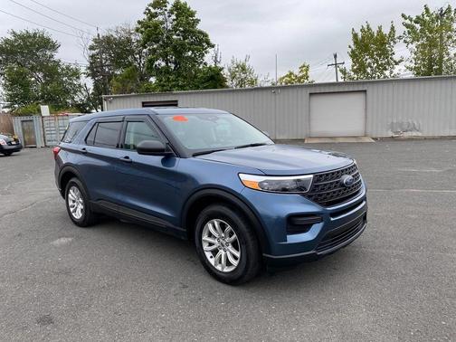 2020 Ford Explorer Base