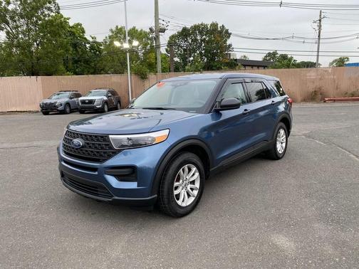 2020 Ford Explorer Base