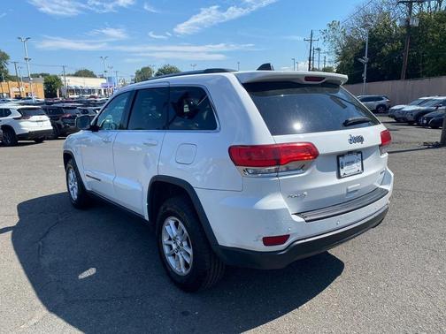 2019 Jeep Grand Cherokee Laredo E