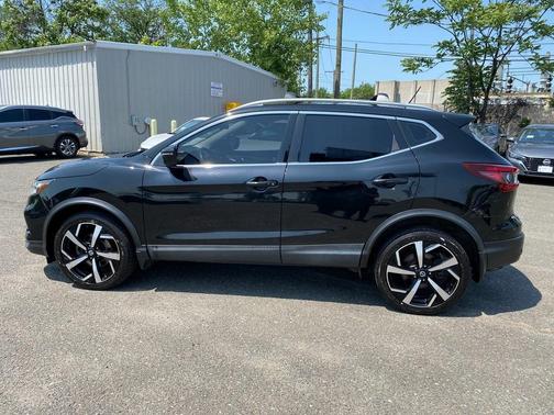 2020 Nissan Rogue Sport SL
