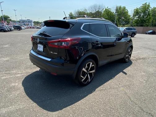 2020 Nissan Rogue Sport SL
