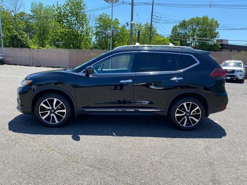 2020 Nissan Rogue SL